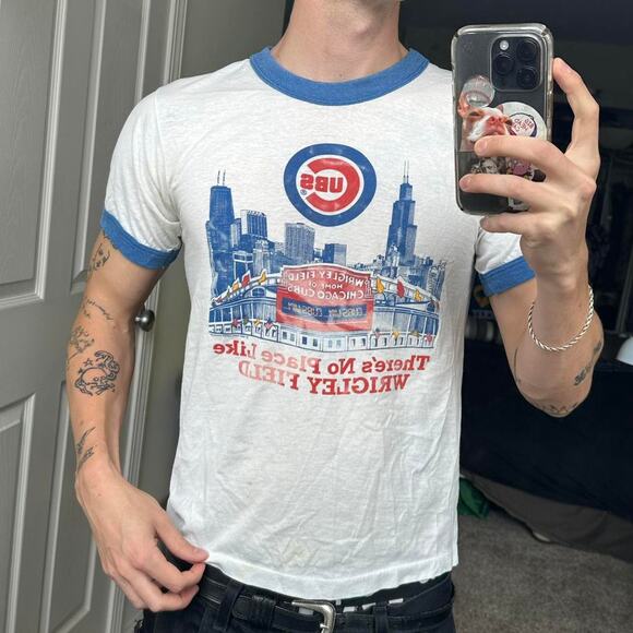 Vintage 80s MLB Chicago Cubs Wrigley Field Ringer Shirt - Picture 6 of 7